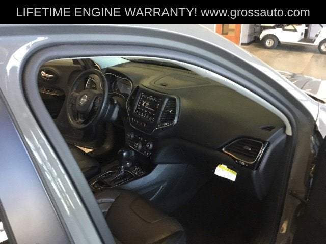 2023 Jeep Cherokee Altitude Lux 4x4