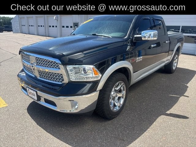 2018 RAM 1500 Laramie Crew Cab 4x4 6'4" Box