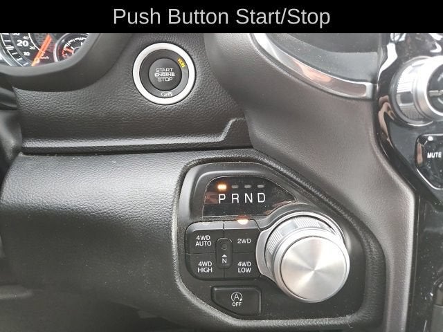2023 RAM 1500 Laramie Crew Cab 4x4 5'7" Box