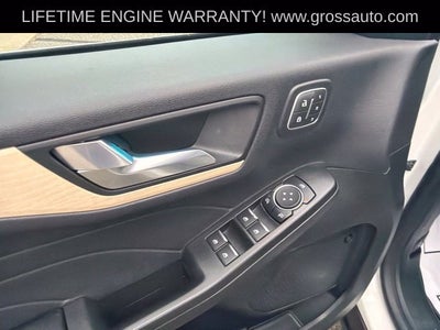 2022 Ford Escape Titanium