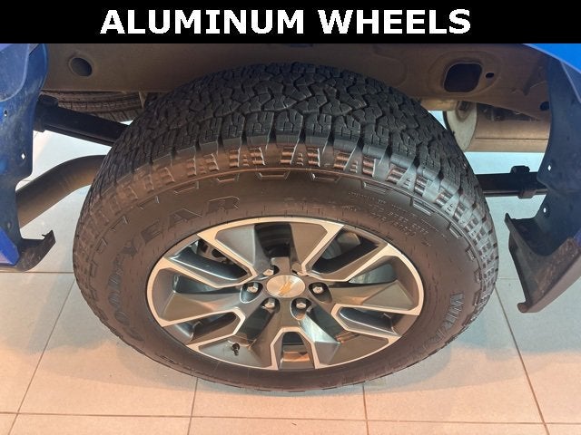 2025 Chevrolet Silverado 1500 LT (2FL)