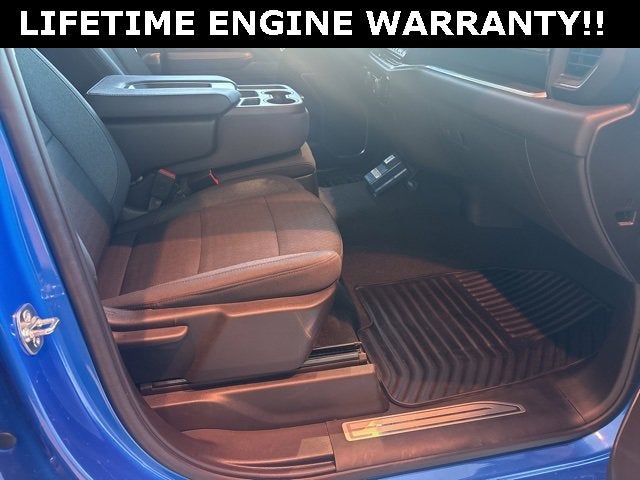 2025 Chevrolet Silverado 1500 LT (2FL)