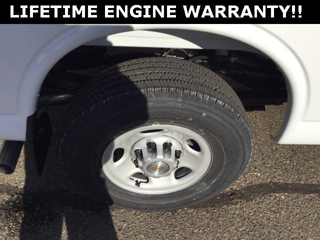 2025 Chevrolet Express Cargo 3500 WT