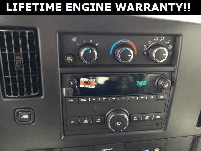 2025 Chevrolet Express Cargo 3500 WT