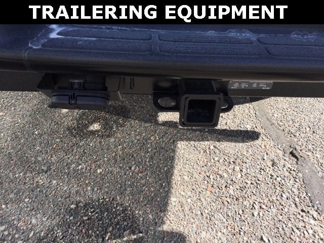 2025 Chevrolet Express Cargo 3500 WT