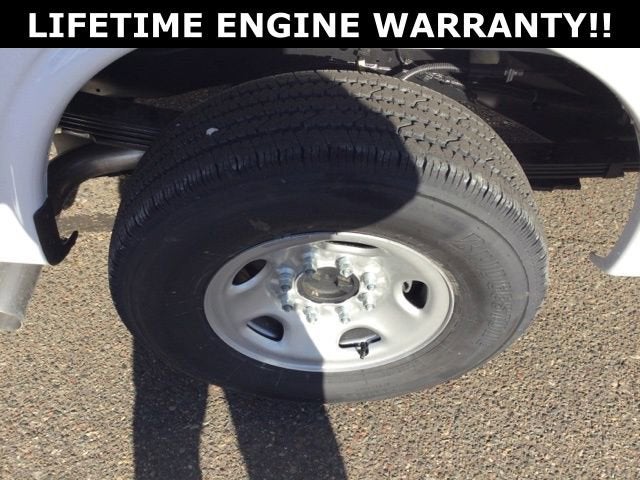 2025 Chevrolet Express Cargo 3500 WT