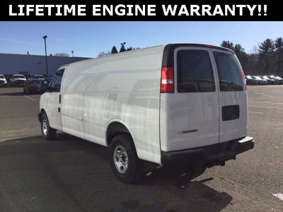 2025 Chevrolet Express Cargo 3500 WT