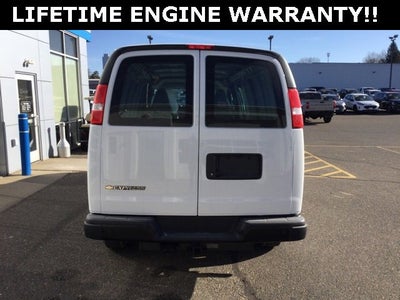 2025 Chevrolet Express Cargo 3500 WT
