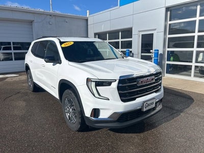 2025 GMC Acadia Elevation