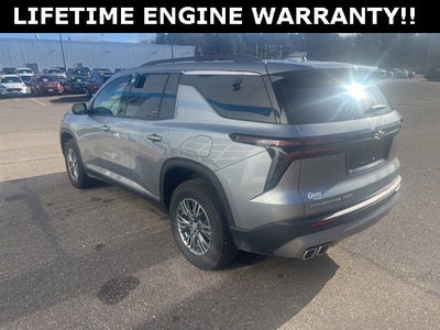 2025 Chevrolet Traverse LT