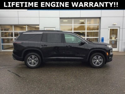 2025 Chevrolet Traverse LT