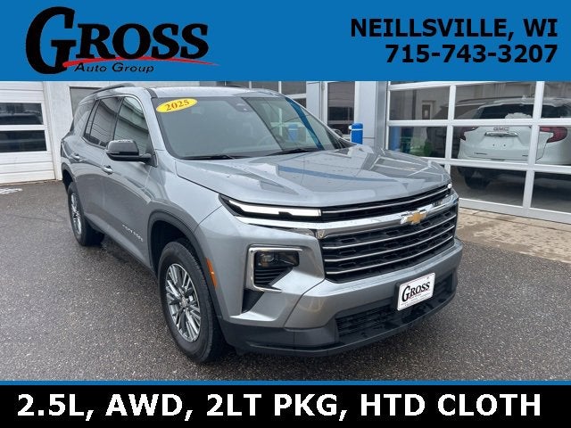 2025 Chevrolet Traverse LT