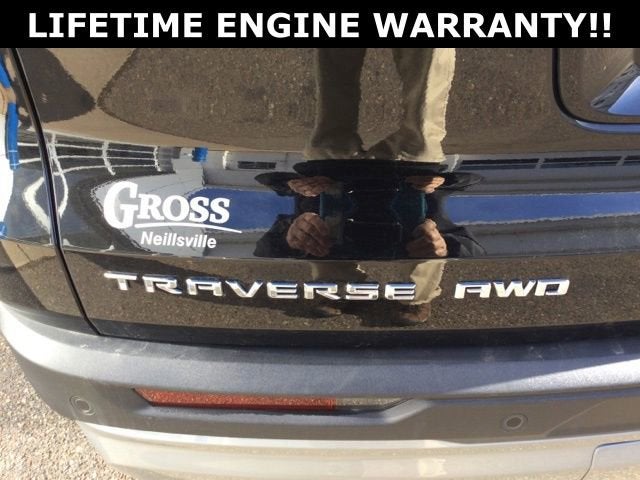 2025 Chevrolet Traverse LT