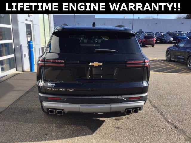 2025 Chevrolet Traverse LT