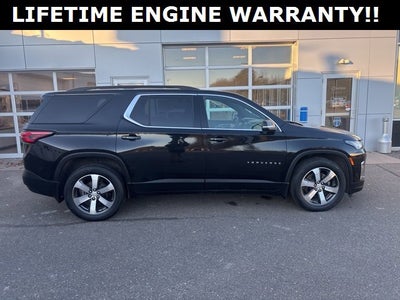 2022 Chevrolet Traverse LT Leather