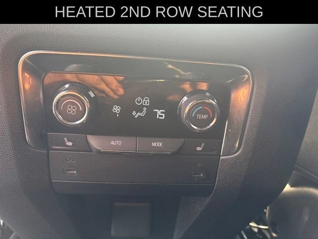 2025 Chevrolet Suburban RST