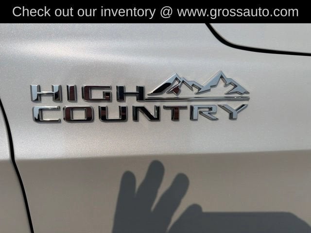 2021 Chevrolet Suburban High Country