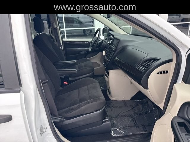 2020 Dodge Grand Caravan SE