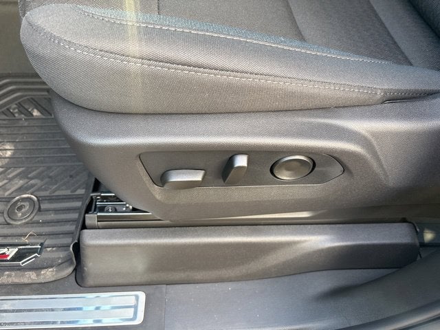 2026 Chevrolet Silverado 1500 LT - Photo 10