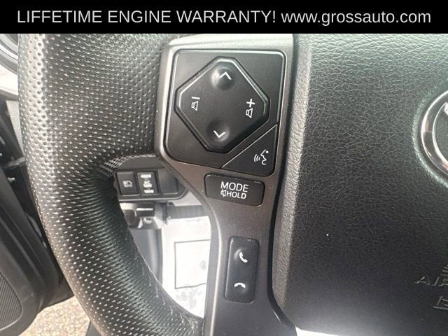 2022 Toyota Tacoma 4WD SR5