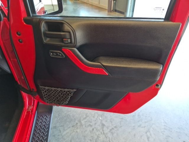 2014 Jeep Wrangler Unlimited Unlimited Sahara