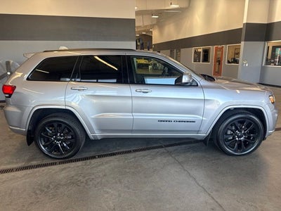 2019 Jeep Grand Cherokee Altitude