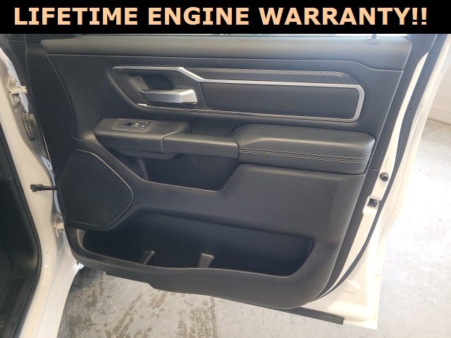 2025 RAM 1500 Big Horn Crew Cab 4x4 5'7' Box