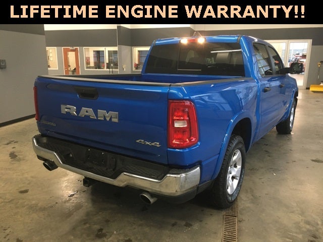 2025 RAM 1500 Big Horn Crew Cab 4x4 5'7' Box