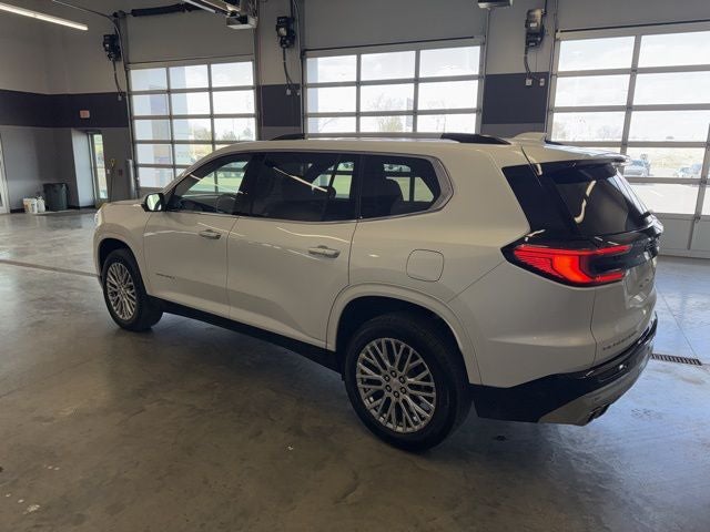 2025 GMC Acadia Denali