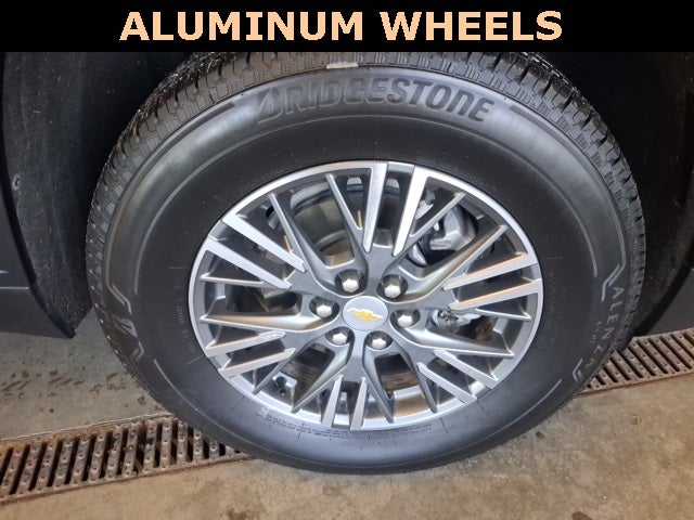 2025 Chevrolet Traverse LT 2LT