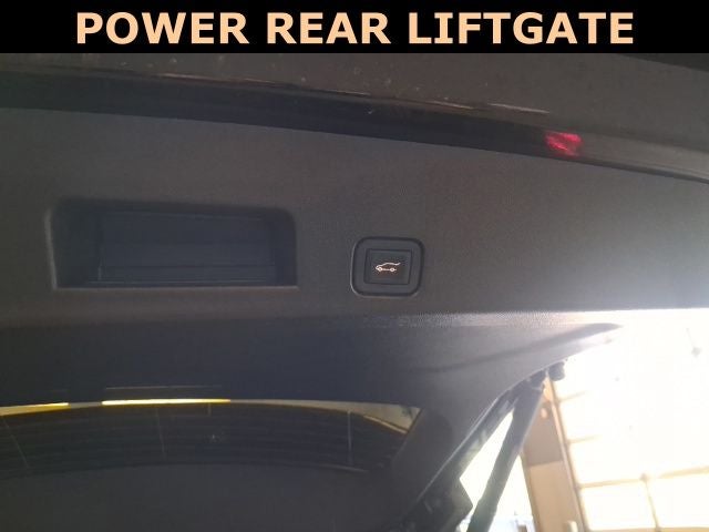 2025 Chevrolet Traverse LT 2LT