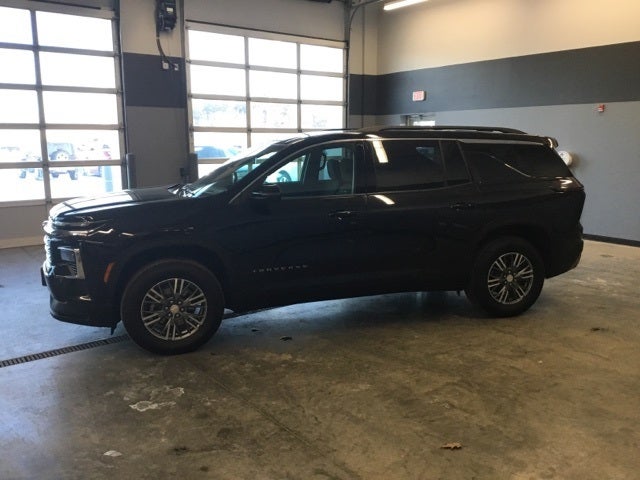 2025 Chevrolet Traverse AWD LT