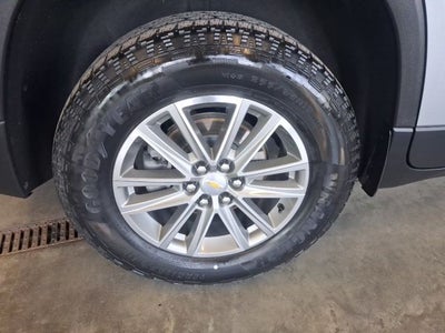 2023 Chevrolet Traverse LT Cloth w/2FL