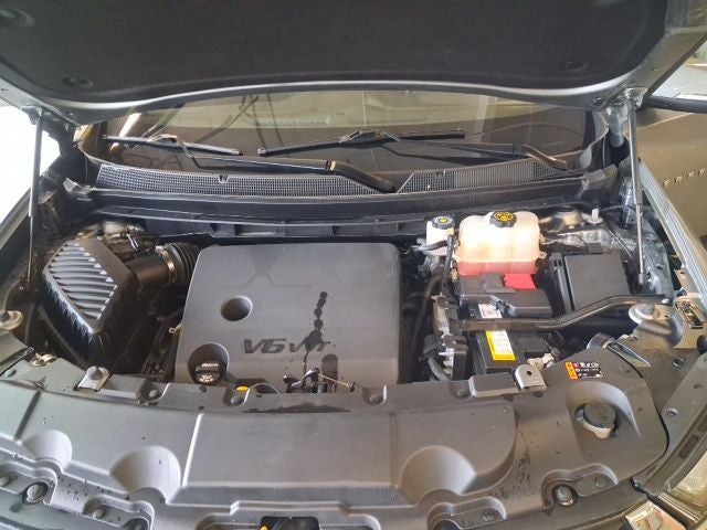 2023 Chevrolet Traverse LT Cloth w/2FL