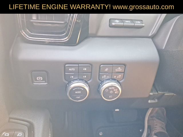 2025 GMC Sierra 3500HD AT4