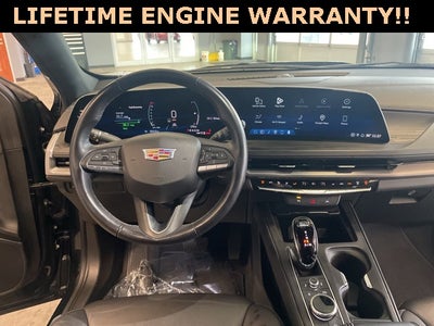 2024 Cadillac XT4 AWD Premium Luxury