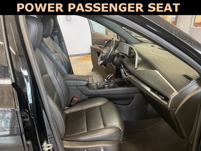 2024 Cadillac XT4 AWD Premium Luxury