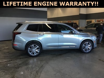 2025 Cadillac XT6 Premium Luxury