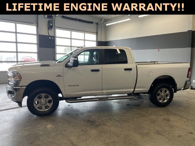 2024 RAM 2500 Big Horn Crew Cab 4x4 6'4' Box