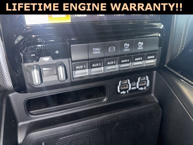 2022 RAM 2500 Limited Crew Cab 4x4 6'4' Box