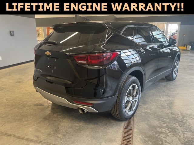 2025 Chevrolet Blazer AWD 2LT