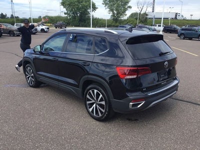 2022 Volkswagen Taos 1.5T SE
