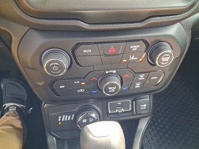 2023 Jeep Renegade Trailhawk