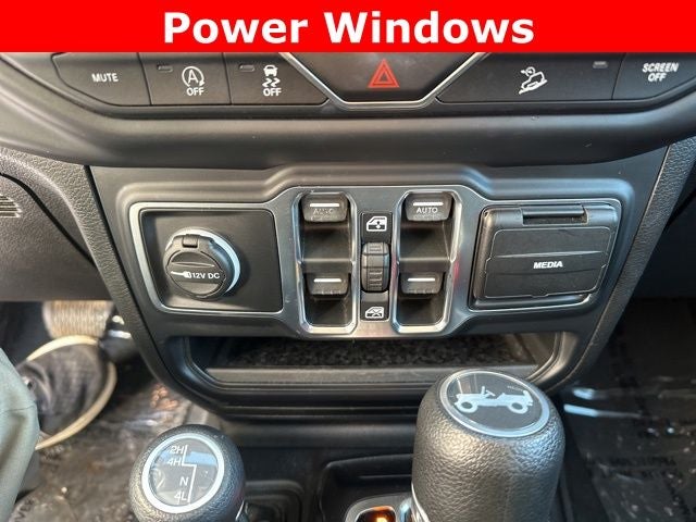 2019 Jeep Wrangler Unlimited Unlimited Sahara