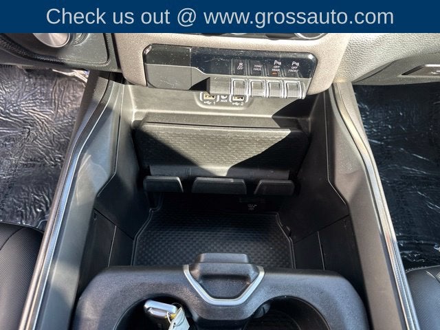 2021 RAM 1500 Base