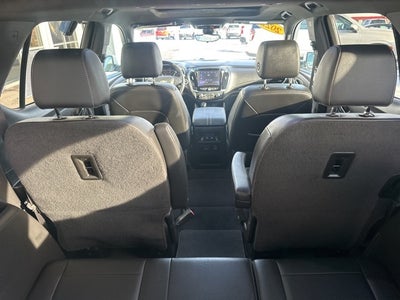 2022 Chevrolet Traverse AWD LT Leather