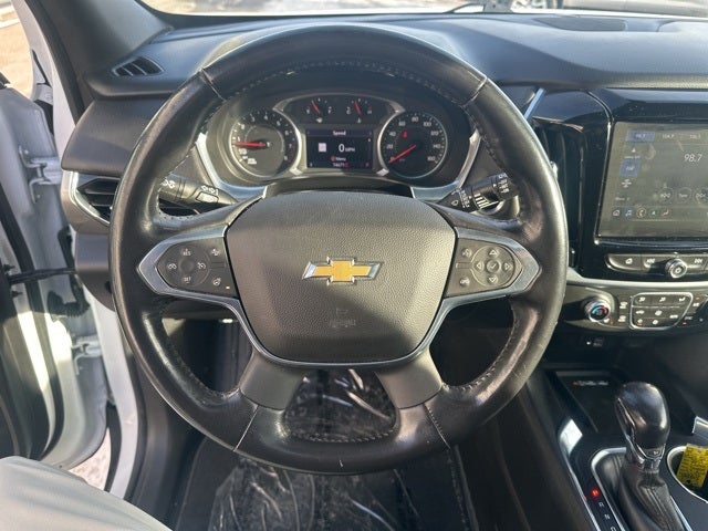 2022 Chevrolet Traverse LT Leather