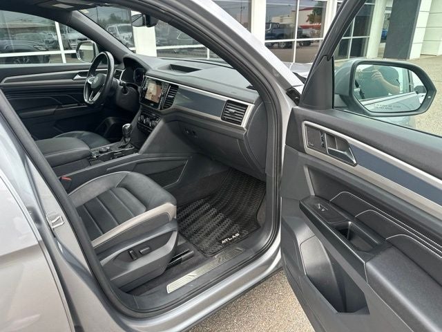 2020 Volkswagen Atlas Cross Sport 3.6L V6 SEL Premium R-Line 4Motion