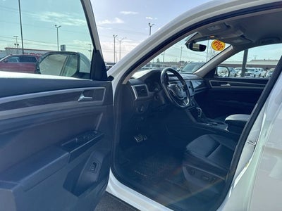 2019 Volkswagen Atlas 3.6L V6 SE R-Line