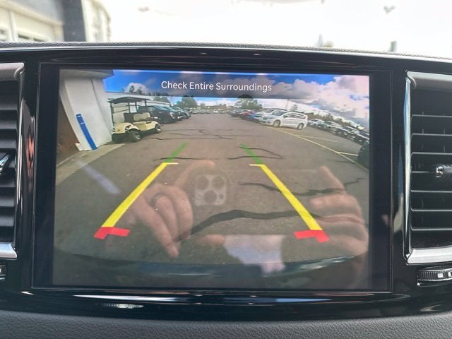 2025 Chrysler Pacifica Select